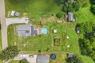 8818 National Rd SE, Thornville, OH 43076 - Photo 16