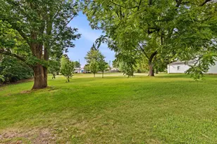 209 W High St, London, OH 43140 - Photo 56