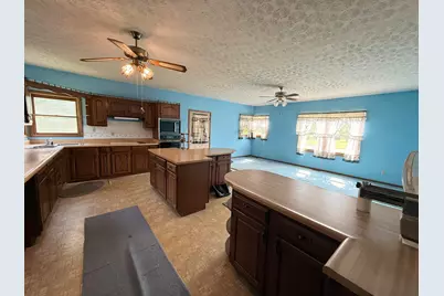 16480 State Route 328, Logan, OH 43138 - Photo 14