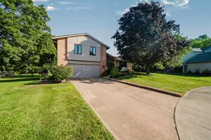 5256 Longrifle Rd, Westerville, OH 43081 - Photo 2