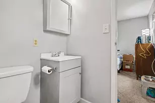 4715 Arnold Ave, Columbus, OH 43228 - Photo 10