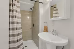 1810 Kings Ct, Columbus, OH 43212 - Photo 20