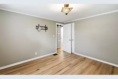 541 S James Road, Columbus, OH 43213 - Photo 24