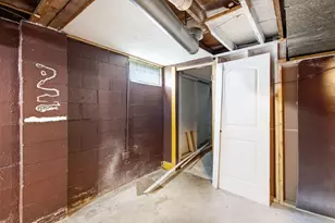 541 S James Rd, Columbus, OH 43213 - Photo 28