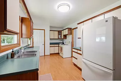 5474 Inlet Drive, Columbus, OH 43232 - Photo 6