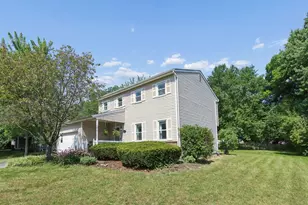 11766 Kennington Square W, Pickerington, OH 43147 - Photo 1
