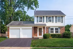 3800 Dinsmore Castle Dr, Columbus, OH 43221 - Photo 1