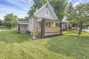533 E Sandusky Ave, Bellefontaine, OH 43311 - Photo 2