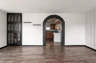 852 Colton Rd, Columbus, OH 43207 - Photo 8