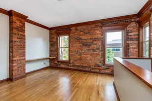 10 1/2 Clark Pl, Columbus, OH 43201 - Photo 8