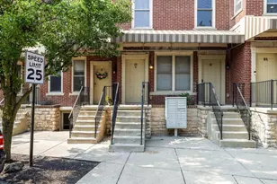10 1/2 Clark Pl, Columbus, OH 43201 - Photo 2