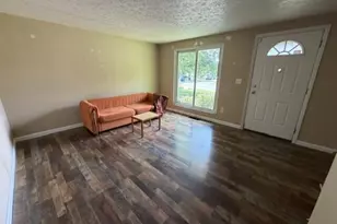 3426 Bruceton Ave, Columbus, OH 43232 - Photo 2