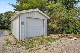 6161 Lock Rd, Centerburg, OH 43011 - Photo 34