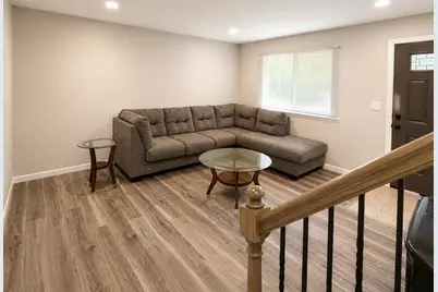2947 Thornell Way, Columbus, OH 43232 - Photo 6