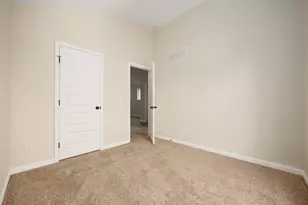 130 S Harris Ave, Columbus, OH 43204 - Photo 24