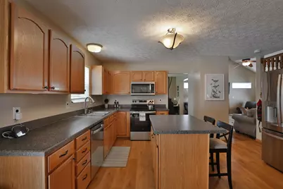 1918 Bay Port Drive, Grove City, OH 43123 - Photo 12