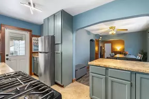 2734 Ridge Ave, Columbus, OH 43204 - Photo 12