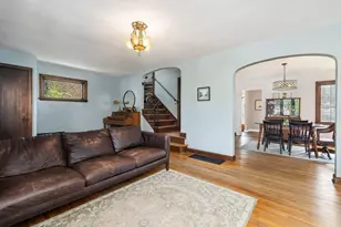 742 Montrose Ave, Columbus, OH 43209 - Photo 8
