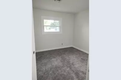 2984 Wessex Court, Columbus, OH 43232 - Photo 8