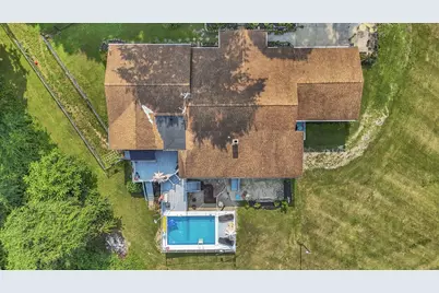 8879 National Road SE, Thornville, OH 43076 - Photo 18