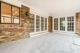 911 Manor Ln, Columbus, OH 43221 - Photo 12