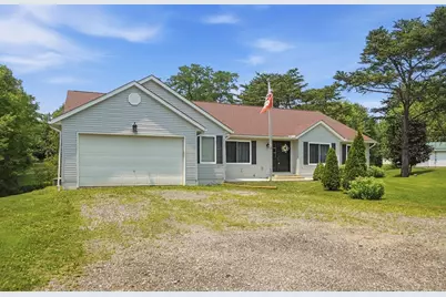 228 Jones Avenue SW, Pataskala, OH 43062 - Photo 4