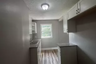 1335 E 25th Ave, Columbus, OH 43211 - Photo 4