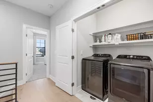 974 Pullman Pl, Columbus, OH 43212 - Photo 32
