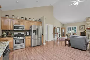 8970 Loches Rd, Saint Louisville, OH 43071 - Photo 14