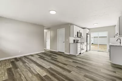 3512 Tremaine Road, Columbus, OH 43232 - Photo 2