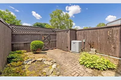 2438 Hardesty Drive S, Columbus, OH 43204 - Photo 46