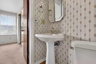 2438 Hardesty Dr S, Columbus, OH 43204 - Photo 30