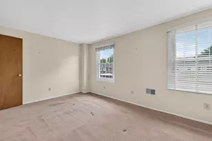 2438 Hardesty Dr S, Columbus, OH 43204 - Photo 26