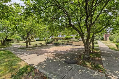 2438 Hardesty Drive S, Columbus, OH 43204 - Photo 52