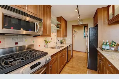 1620 E Broad Street #1108, Columbus, OH 43203 - Photo 8
