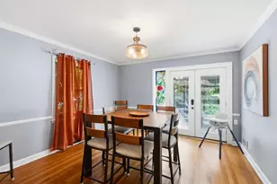 399 N Nelson Rd, Columbus, OH 43219 - Photo 16