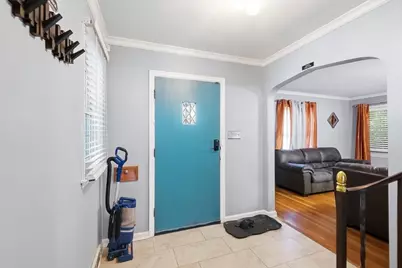 399 N Nelson Road, Columbus, OH 43219 - Photo 10