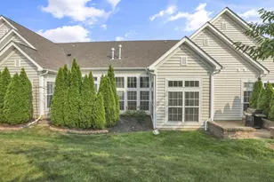 4557 Newport Loop E, Grove City, OH 43123 - Photo 36