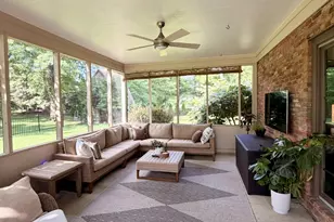 6075 Whittingham Dr, Dublin, OH 43017 - Photo 4