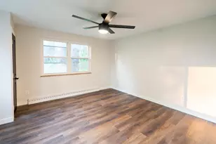 2766 Fairwood Ave, Columbus, OH 43207 - Photo 16