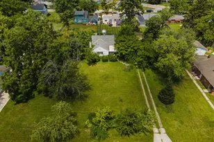 3328 Woodlawn Ave, Grove City, OH 43123 - Photo 6