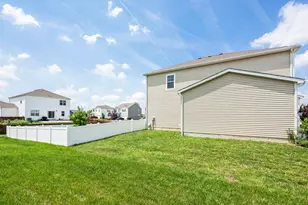 227 Carrowmoore Dr, Pickerington, OH 43147 - Photo 42
