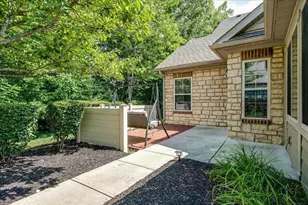 694 Albion Pl, Westerville, OH 43082 - Photo 4