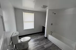 1709 E Weber Rd, Columbus, OH 43211 - Photo 8