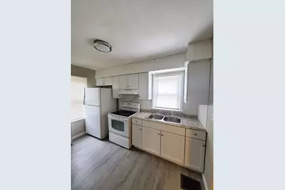 1911 Brentnell Avenue, Columbus, OH 43219 - Photo 6