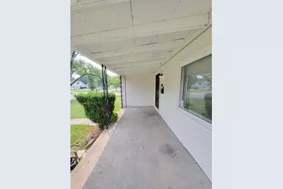 1911 Brentnell Avenue, Columbus, OH 43219 - Photo 2