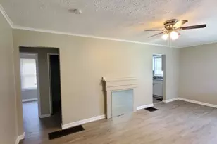 1911 Brentnell Ave, Columbus, OH 43219 - Photo 4