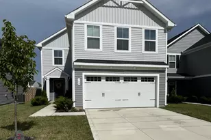 768 S Walnut St, Marysville, OH 43040 - Photo 1