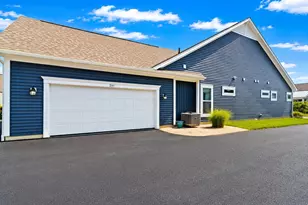 391 Sweet Run Cir E, Galena, OH 43021 - Photo 36