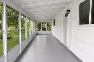 3049 Durham Dr, Columbus, OH 43207 - Photo 2
